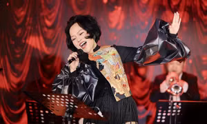 Ca sĩ Thái Thùy Linh và nhạc sĩ Nguyễn Quang kết hợp jazz với bolero