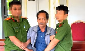 Bắt tổng giám đốc công ty bán đất chưa đủ pháp lý, chiếm đoạt tiền tỉ