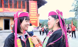 Sắc màu văn hóa dân tộc Dao tại Lễ hội Bàn Vương 2025