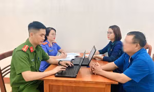 Khởi tố người đàn ông 59 tuổi mua dâm bé gái 14 tuổi ở Lào Cai