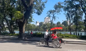 Thời tiết ngày 21/11: Bắc Bộ ngày nắng, sáng và đêm trời rét; Nam Trung Bộ có mưa vừa, mưa to