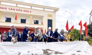 Phường Việt Hưng: Khởi công 2 dự án khu vui chơi, thể dục thể thao 