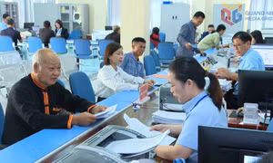 Hỗ trợ người dân tộc thiểu số trong giải quyết TTHC