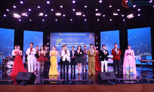 10 gương mặt vào chung kết Hội thi “Giọng hát hay trên sóng Phát thanh - Truyền hình Quảng Ninh 2025”