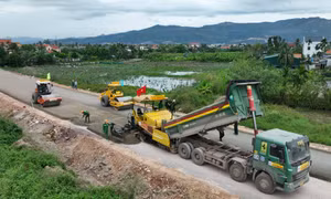 Đẩy nhanh tiến độ dự án Đường ven sông
