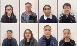 Thu giữ 300 lượng vàng, 100 sổ đỏ, 400.000 USD vụ bà chủ Mailisa buôn lậu