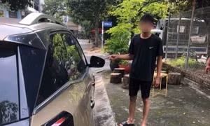 Bắt giữ đối tượng bẻ trộm gương chiếu hậu ô tô ở TPHCM