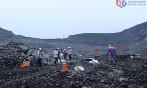 Lên khai trường Cao Sơn cùng thợ mỏ