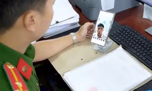 Cần xử nền tảng mạng xã hội chứa nội dung 'bẩn'