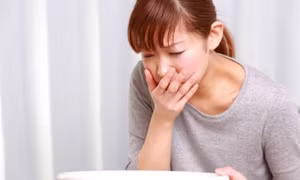 4 nguyên tắc quan trọng khi sơ cứu bệnh nhân ngộ độc thực phẩm