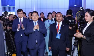 Thủ tướng: Các doanh nghiệp, doanh nhân trẻ thực hiện 6 tiên phong, thi đua '6 nhất'