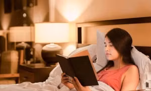 Ngủ ngon hơn nhờ 30 phút không màn hình mỗi tối