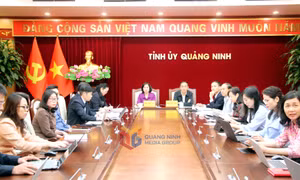 Văn phòng Tỉnh ủy Quảng Ninh được nhận Cờ thi đua và Bằng khen của Văn phòng Trung ương Đảng