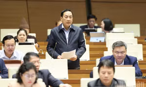Sửa Luật Quản lý nợ công: Phân cấp, phân quyền cần đi đôi với trách nhiệm