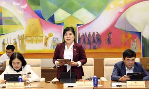Tạo đột phá thể chế, khơi dậy khát vọng phát triển quốc gia
