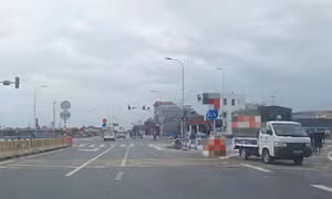 Người đàn ông ở Hải Phòng vượt đèn đỏ, tử vong tại chỗ sau va chạm ô tô