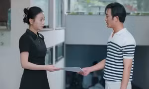 Ngoại tình trong Gió ngang khoảng trời xanh: Tại anh, tại ả, hay tại chính mình?