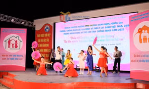 Chương trình văn nghệ tuyên truyền về bảo vệ, chăm sóc và phòng chống bạo lực, xâm hại trẻ em