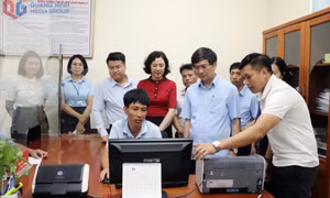 Đồng chí Vũ Quyết Tiến, Phó Bí thư Tỉnh uỷ kiểm tra công tác chuẩn bị mô hình chính quyền địa phương 2 cấp
