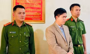 Vụ học sinh ăn mì tôm chan cơm: Nguyên hiệu trưởng lĩnh 3 năm 6 tháng tù