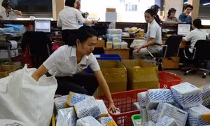 Dừng "tiếp tay" cho hàng nhập giá rẻ để bảo vệ sản xuất nội địa