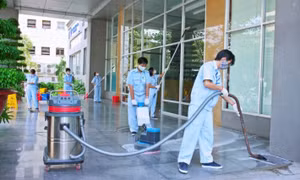 Mở công ty vệ sinh nên chọn dòng máy hút bụi nào?