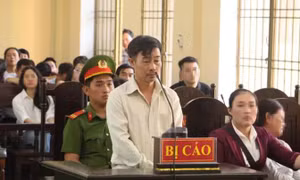 Đâm anh vợ tử vong vì bực tức bị ngăn cản lái xe ô tô khi đã uống bia