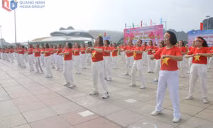 Chăm lo đời sống văn hoá, tinh thần cho phụ nữ
