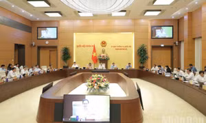 Cấm ép buộc người học tham gia học thêm dưới mọi hình thức