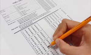 Thi tốt nghiệp THPT 2025: Lưu ý 'vàng' tránh điểm liệt bài trắc nghiệm