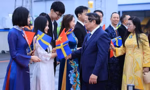 Thủ tướng Phạm Minh Chính và Phu nhân tới Stockholm bắt đầu thăm chính thức Thuỵ Điển
