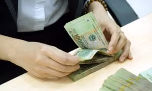 Quy định mới về tiền lương, bảo hiểm y tế từ tháng 6
