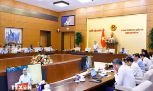 Bế mạc Phiên họp thứ 46 của Ủy ban Thường vụ Quốc hội
