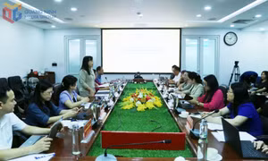 Ủy ban Văn hóa và Xã hội của Quốc hội giám sát tình hình dạy thêm, học thêm tại Quảng Ninh