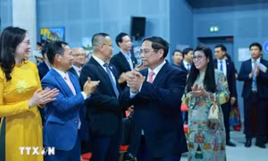 Người Việt Nam tại Pháp tự hào, đóng góp xây dựng đất nước ngày càng phát triển