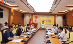 Ban Kinh tế - Ngân sách HĐND tỉnh thẩm tra tờ trình, dự thảo nghị quyết 