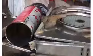 Cà Mau: Nhiều người bị bỏng do nổ bình gas mini khi dự đám giỗ