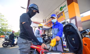 Bộ Công Thương công bố điều chỉnh giá xăng dầu từ 0h ngày 1-7