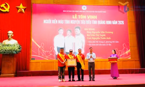 Giúp người từ tâm