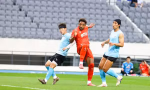 Xuân Son ghi bàn, tuyển Việt Nam đánh bại câu lạc bộ K.League 2