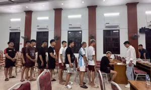 13 thanh niên phóng nhanh, vượt ẩu ‘thông chốt’ trên đường phố Hải Phòng