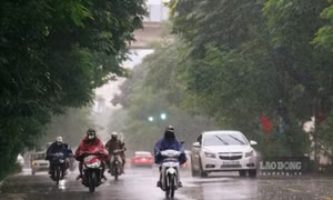 Thời tiết ngày 12/7: Nhiều nơi trên cả nước có mưa dông