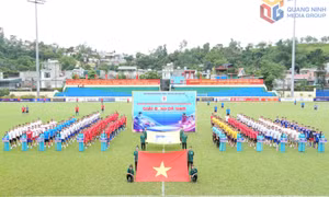 Khai mạc Giải bóng đá nam phong trào TKV 