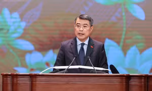 Thủ tướng Lê Minh Hưng: Sự hy sinh của các thế hệ cha anh sẽ mãi mãi được khắc ghi trong lòng dân tộc*