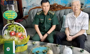 BĐBP tỉnh: Tặng quà tri ân thương binh, gia đình liệt sĩ