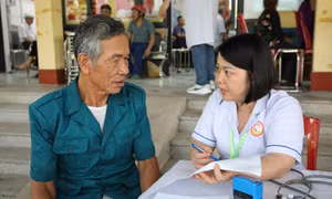 Chăm sóc sức khỏe người có công bằng tất cả sự tri ân