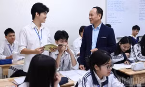 Ban hành quy định về nhà giáo hợp đồng sau nghỉ hưu và nhà giáo thỉnh giảng