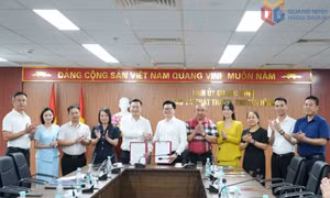 Báo và Phát thanh, Truyền hình Quảng Ninh - Hội Doanh nhân trẻ tỉnh ký kết phối hợp truyền thông 