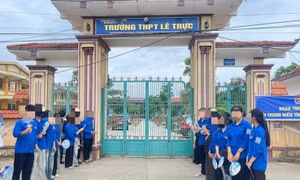 Nghi vấn tiêu cực tại điểm thi ở Quảng Trị: Khởi tố 2 giáo viên