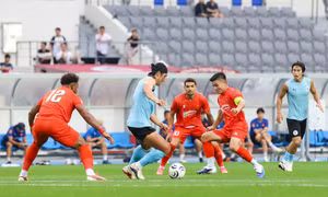 Tuyển Việt Nam thắng Yongin FC, HLV Kim Sang-sik tiếp tục thử nghiệm đội hình